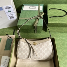 Gucci Satchel Bags